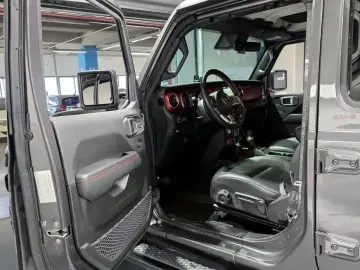 2022 Jeep Gladiator с пробегом 23 798 км