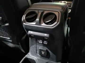 2022 Jeep Gladiator с пробегом 23 798 км