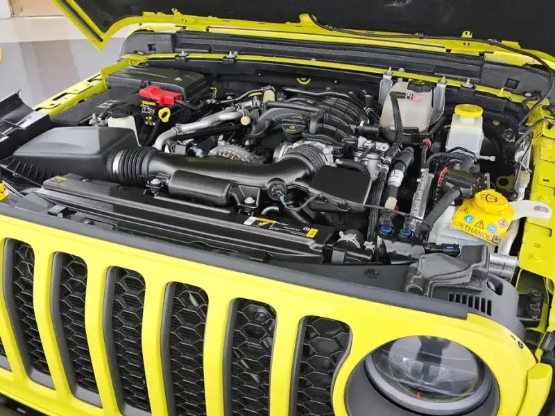 2023 Jeep Gladiator с пробегом 23 740 км