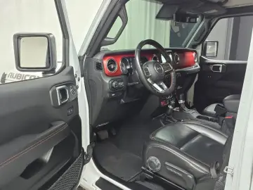 2021 Jeep Gladiator с пробегом 42 111 км
