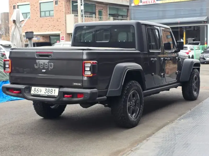2021 Jeep Gladiator с пробегом 62 582 км