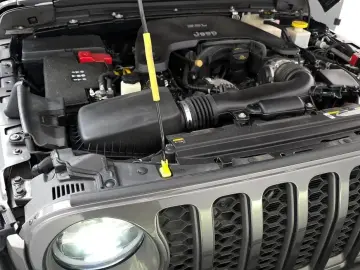 2021 Jeep Gladiator с пробегом 62 582 км