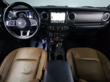 2021 Jeep Gladiator с пробегом 38 356 км