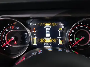 2021 Jeep Gladiator с пробегом 38 356 км