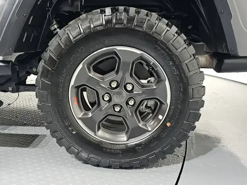 2021 Jeep Gladiator с пробегом 16 524 км