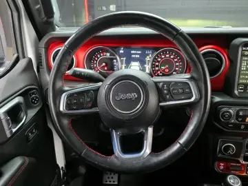 2021 Jeep Gladiator с пробегом 16 524 км