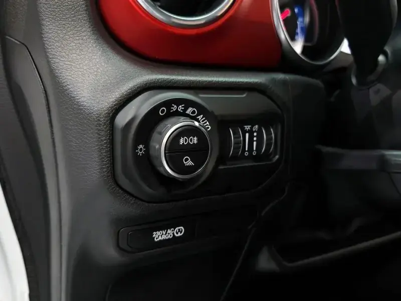 2021 Jeep Gladiator с пробегом 16 524 км