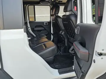 2021 Jeep Gladiator с пробегом 78 775 км