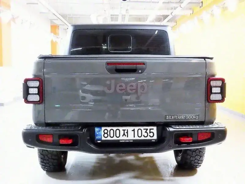 2023 Jeep Gladiator с пробегом 41 916 км