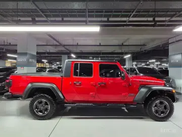 2021 Jeep Gladiator с пробегом 46 000 км