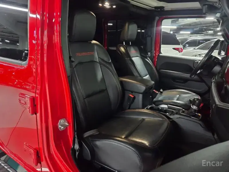 2021 Jeep Gladiator с пробегом 46 000 км
