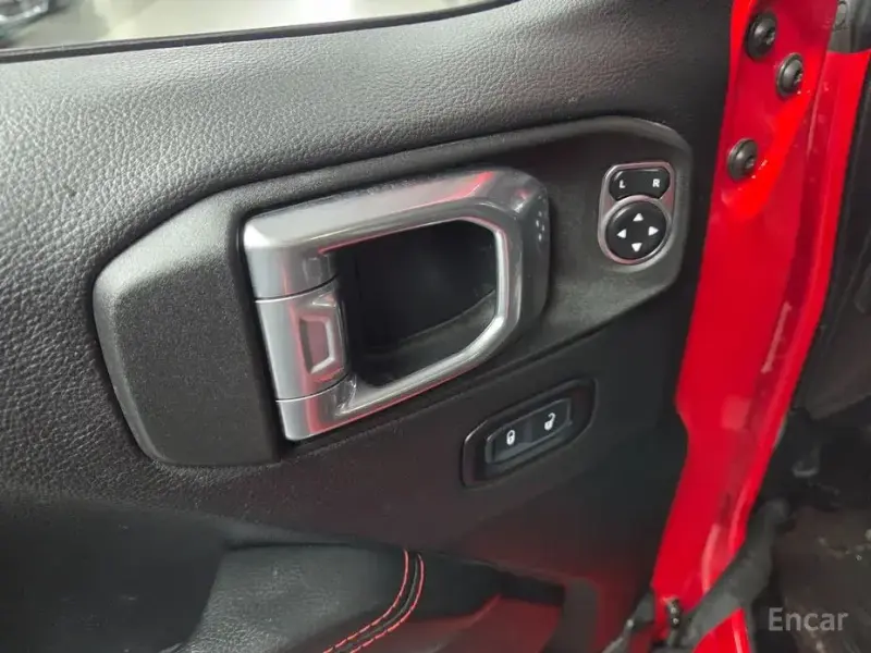 2021 Jeep Gladiator с пробегом 46 000 км