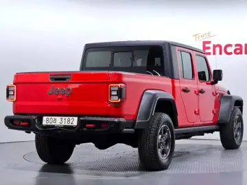 2021 Jeep Gladiator с пробегом 31 849 км