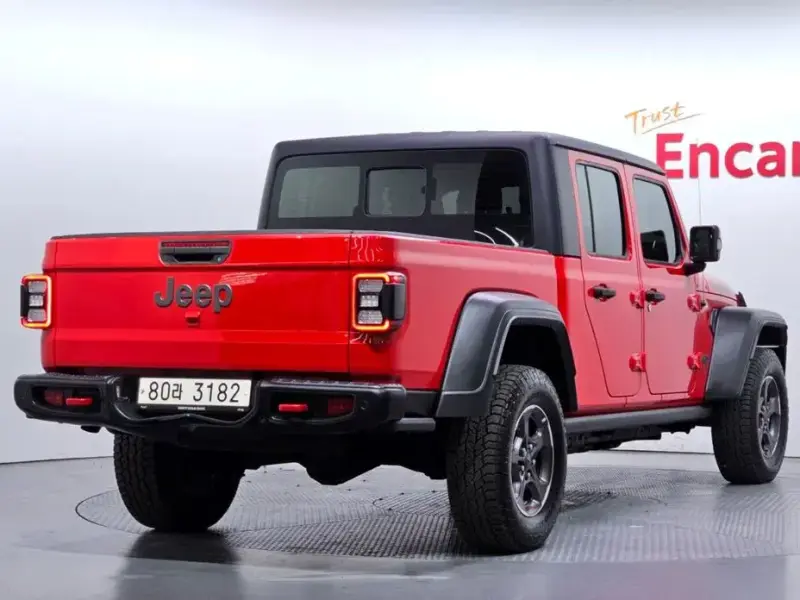 2021 Jeep Gladiator с пробегом 31 849 км