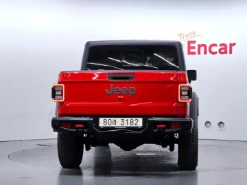 2021 Jeep Gladiator с пробегом 31 849 км