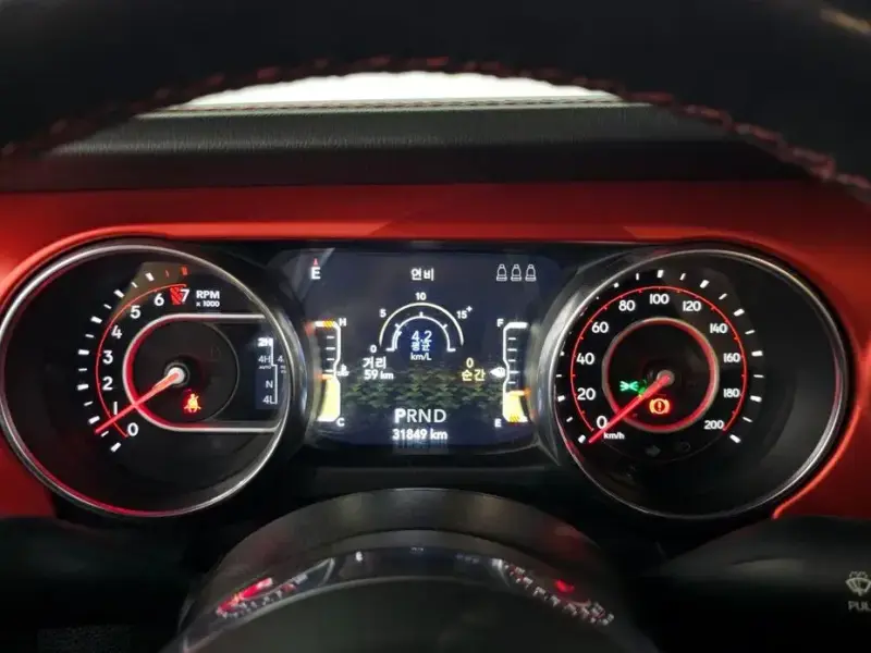 2021 Jeep Gladiator с пробегом 31 849 км