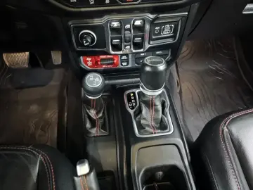 2021 Jeep Gladiator с пробегом 31 849 км