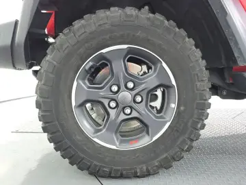 2023 Jeep Gladiator с пробегом 36 584 км