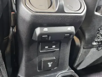 2021 Jeep Gladiator с пробегом 31 849 км