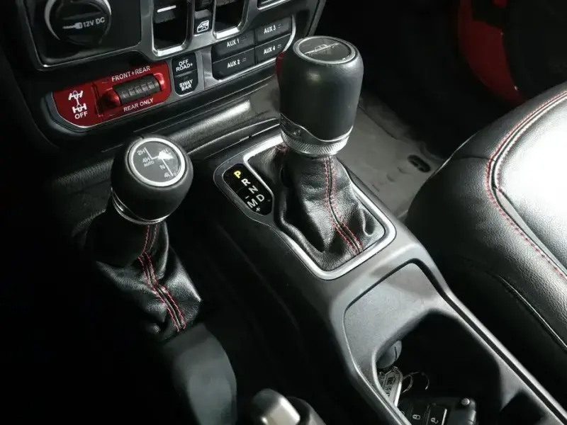 2023 Jeep Gladiator с пробегом 36 584 км
