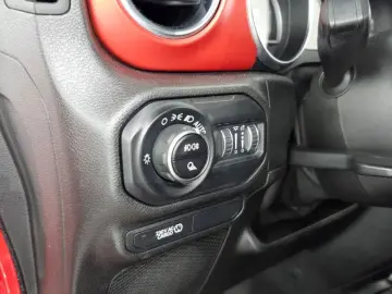 2021 Jeep Gladiator с пробегом 31 849 км