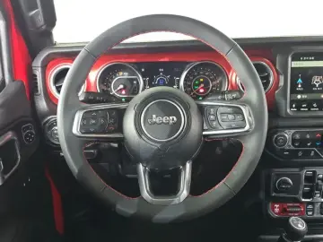 2023 Jeep Gladiator с пробегом 36 584 км