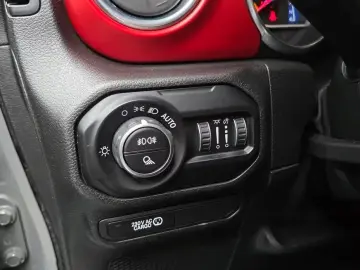 2021 Jeep Gladiator с пробегом 62 626 км