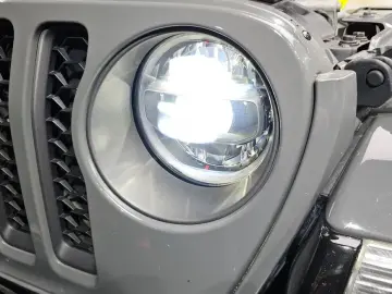 2021 Jeep Gladiator с пробегом 62 626 км