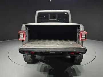 2021 Jeep Gladiator с пробегом 62 626 км