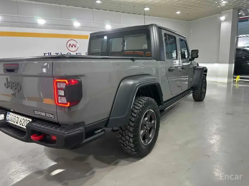2021 Jeep Gladiator с пробегом 42 719 км