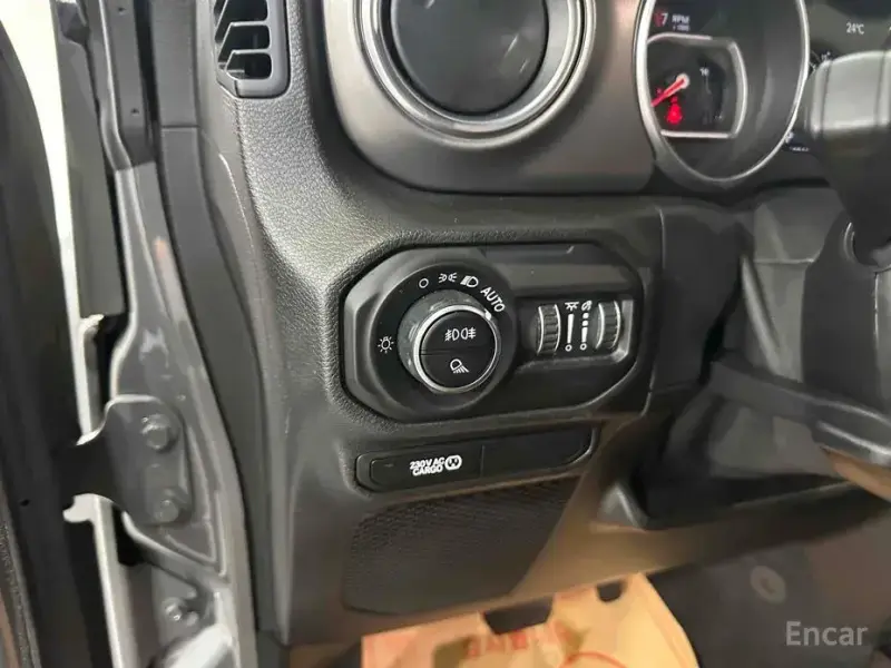 2021 Jeep Gladiator с пробегом 42 719 км