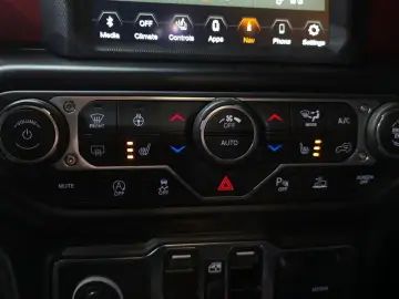 2021 Jeep Gladiator с пробегом 52 879 км