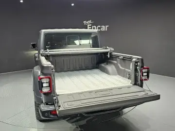 2021 Jeep Gladiator с пробегом 52 879 км