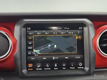 2023 Jeep Gladiator с пробегом 41 045 км