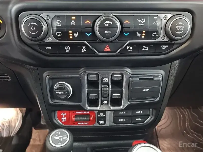2023 Jeep Gladiator с пробегом 41 045 км