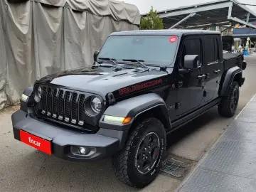 2021 Jeep Gladiator с пробегом 81 948 км