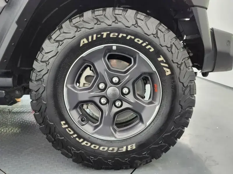 2021 Jeep Gladiator с пробегом 81 948 км