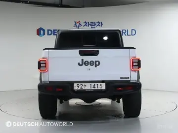 2021 Jeep Gladiator с пробегом 84 406 км