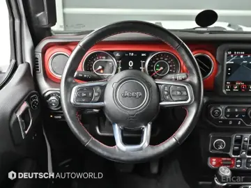 2021 Jeep Gladiator с пробегом 84 406 км
