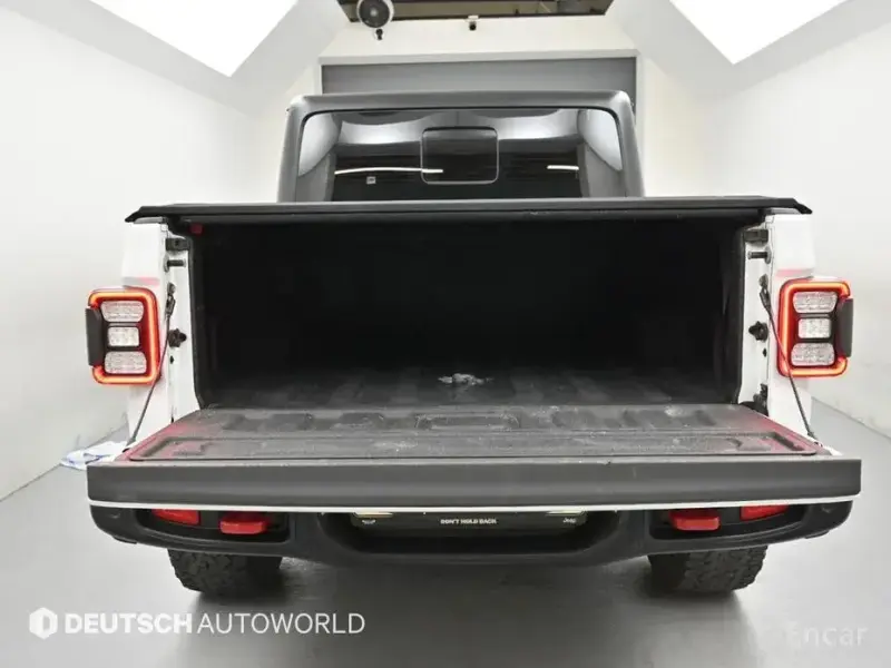2021 Jeep Gladiator с пробегом 84 406 км