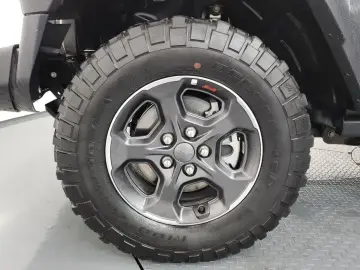 2021 Jeep Gladiator с пробегом 34 857 км