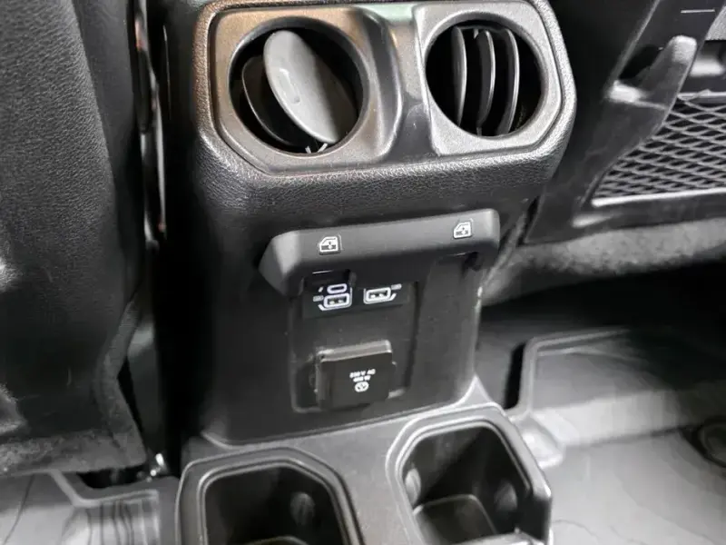 2021 Jeep Gladiator с пробегом 57 570 км