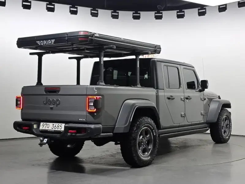 2021 Jeep Gladiator с пробегом 45 787 км