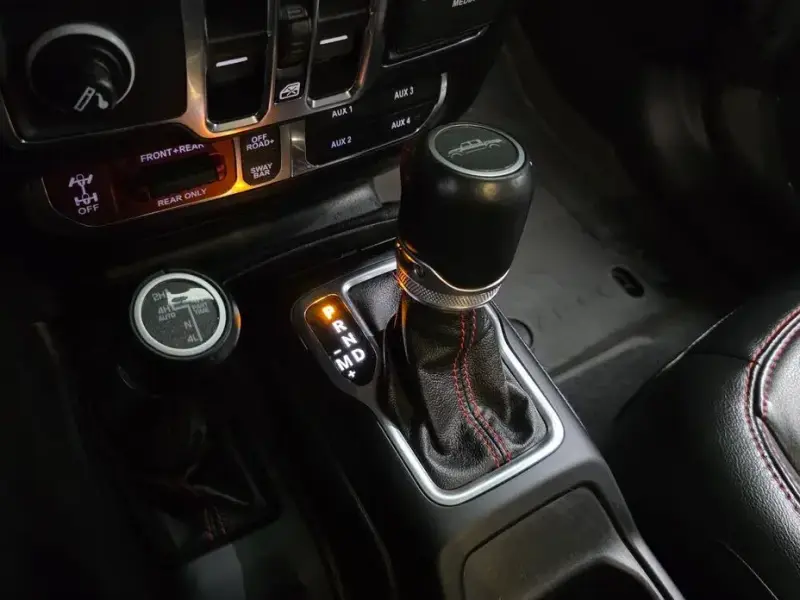 2021 Jeep Gladiator с пробегом 45 787 км