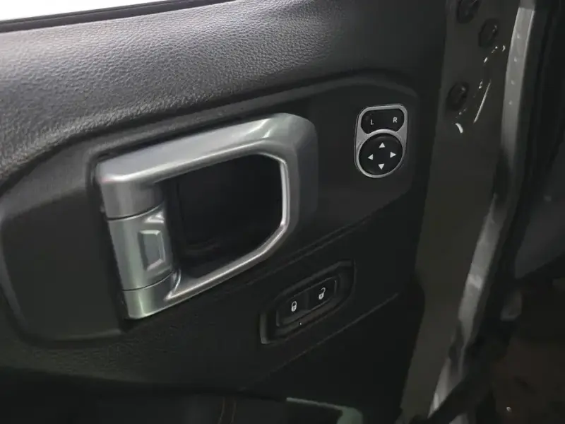 2021 Jeep Gladiator с пробегом 45 787 км