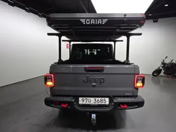 2021 Jeep Gladiator с пробегом 45 787 км