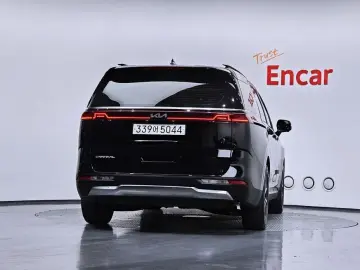2022 Kia Carnival с пробегом 58 550 км
