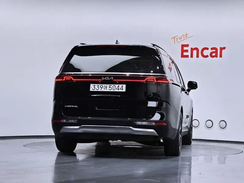 2022 Kia Carnival с пробегом 58 550 км