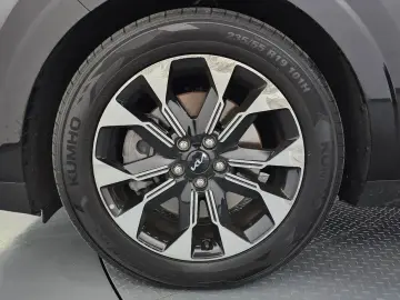 2022 Kia Carnival с пробегом 58 550 км