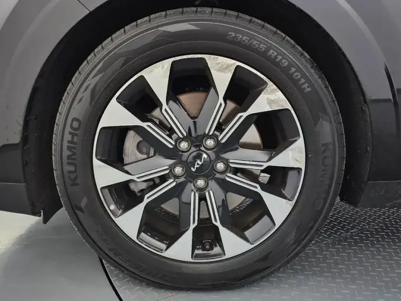 2022 Kia Carnival с пробегом 58 550 км